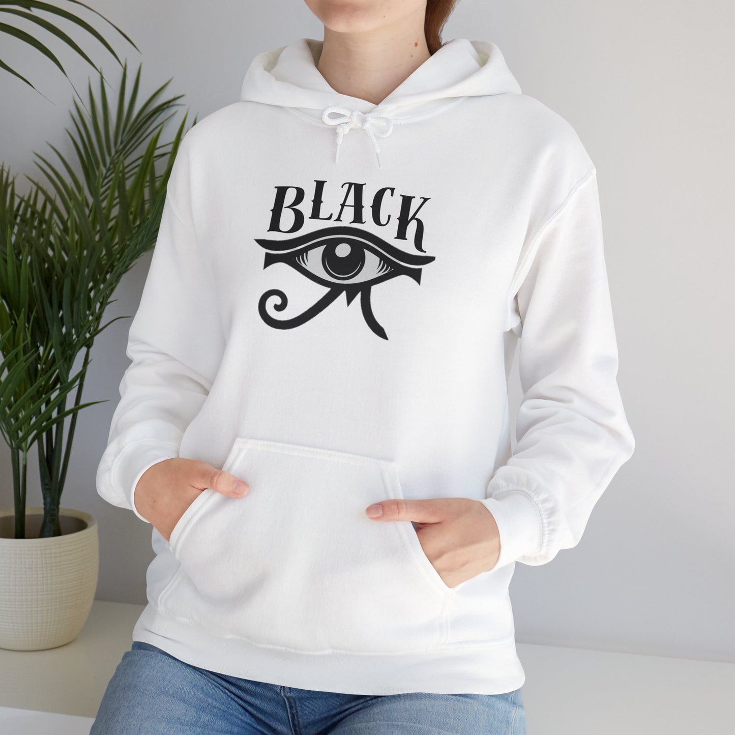 B&W Unisex Heavy Blend™ Hooded Sweatshirt